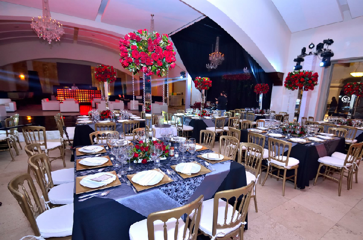 quinta-nena-xv-años-decoracion-black-red-hado-eventos-02